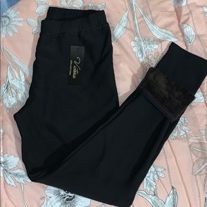 Black Plush Fleece Lined Leggings